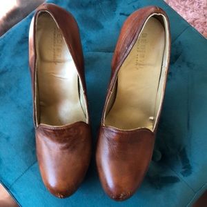 BED STU brown Leather heels.